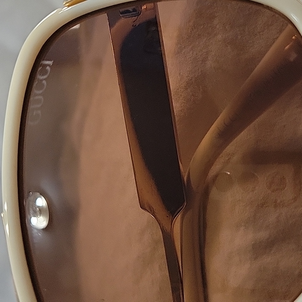 Sunglasses - Picture 2 of 6
